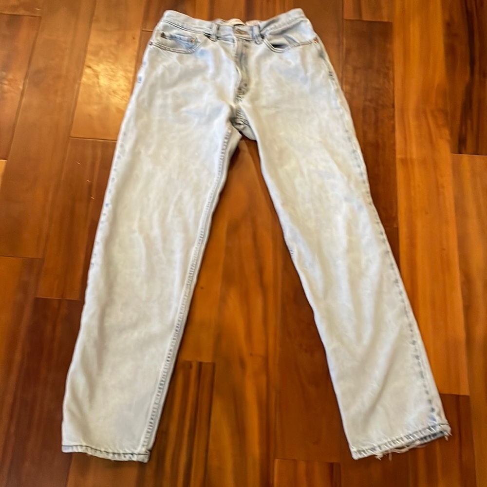 Vintage Levi's 550 Light Wash Blue Relaxed Jeans